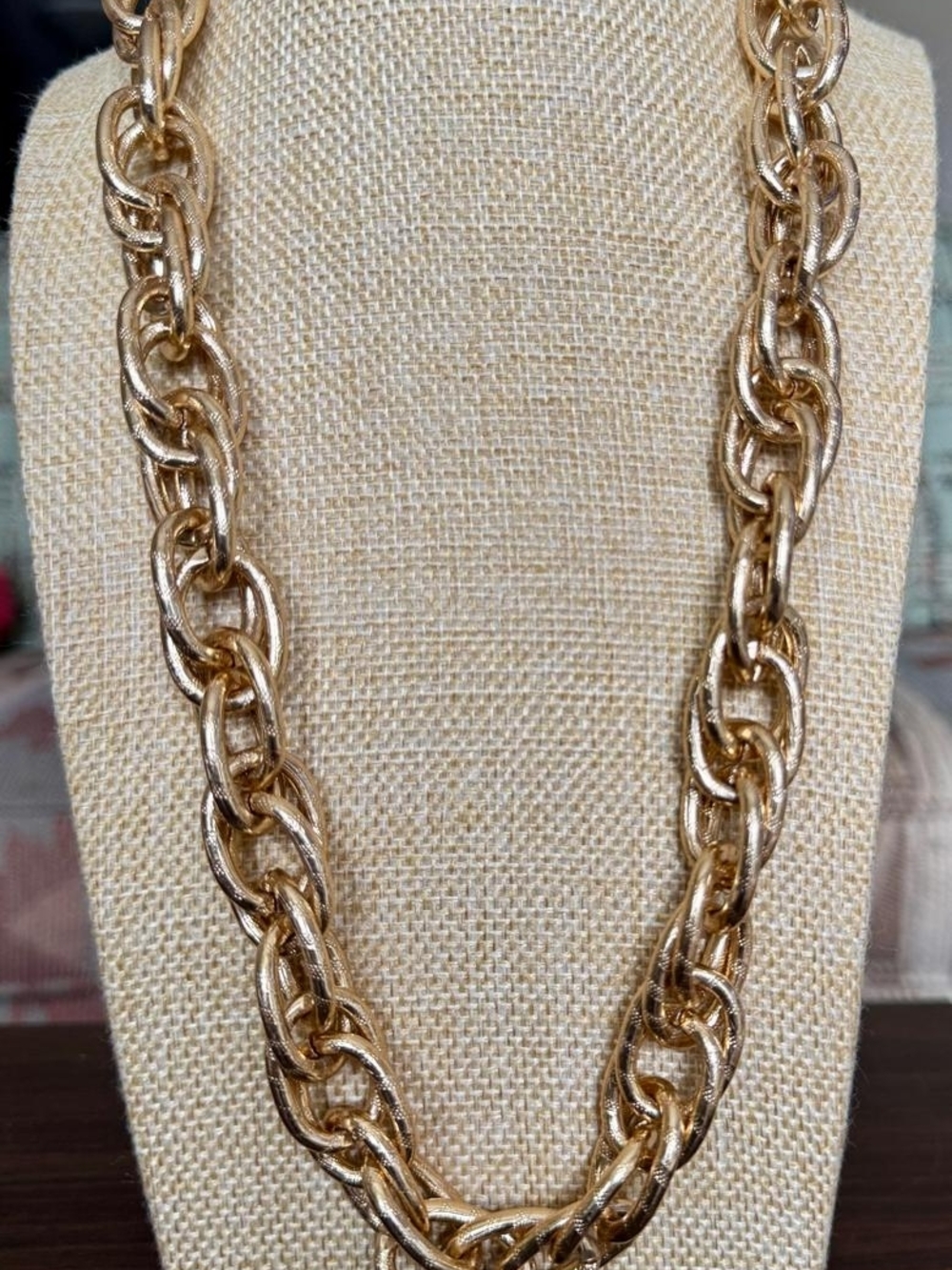 Gold Link Chain Necklace - Women Jewelry